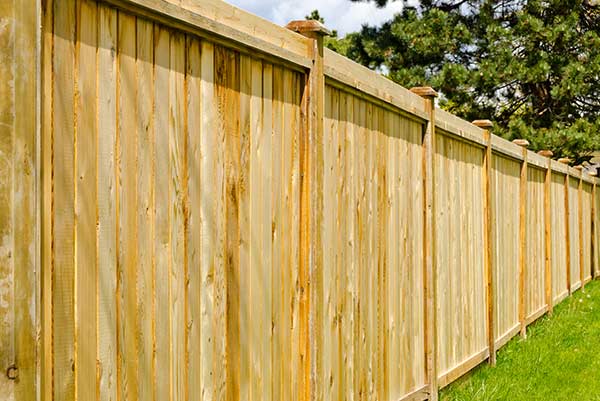 Hawkswood Garden Rooms fencing